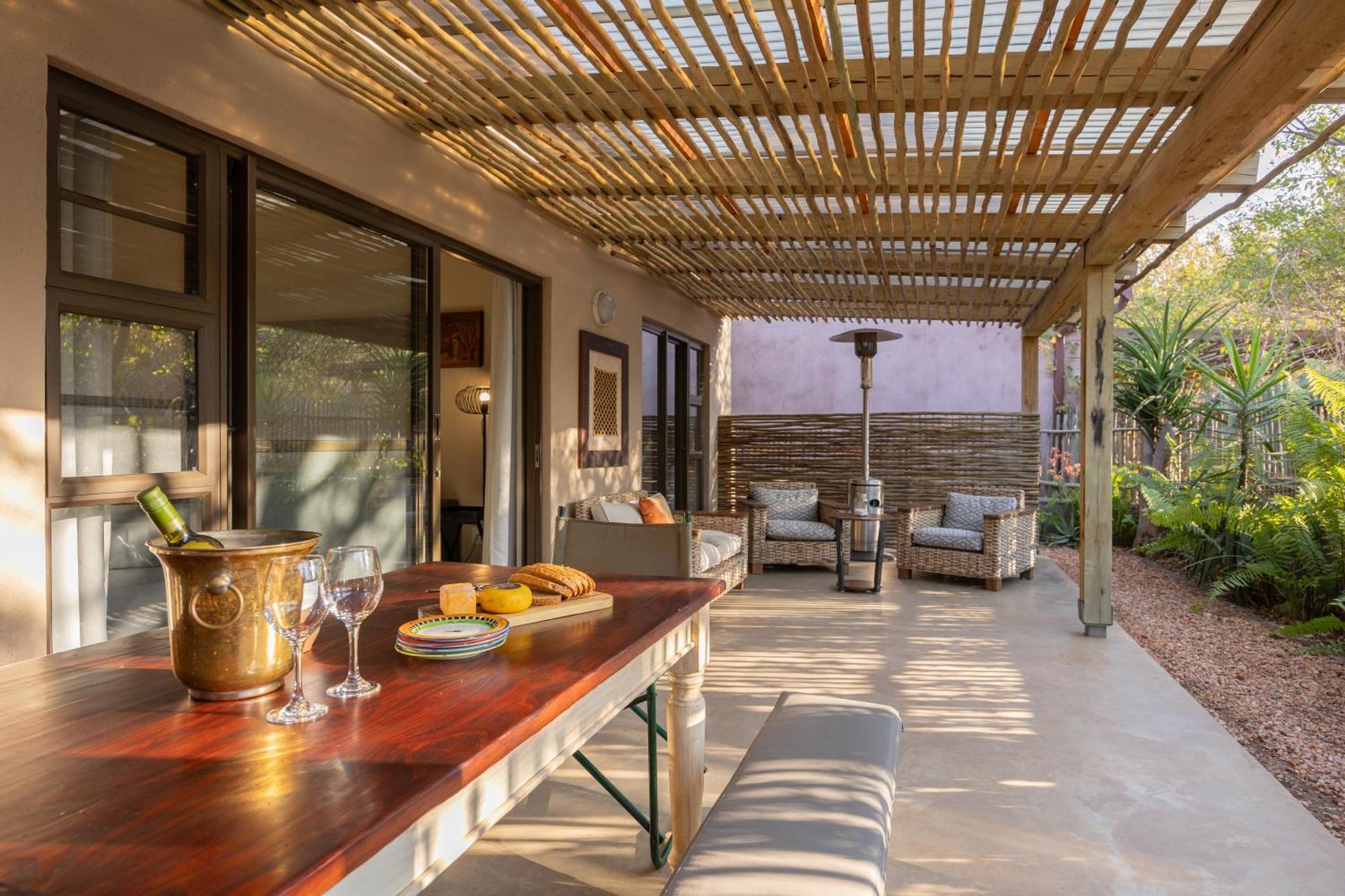 Lodge 54 Hoedspruit Eksteriør billede